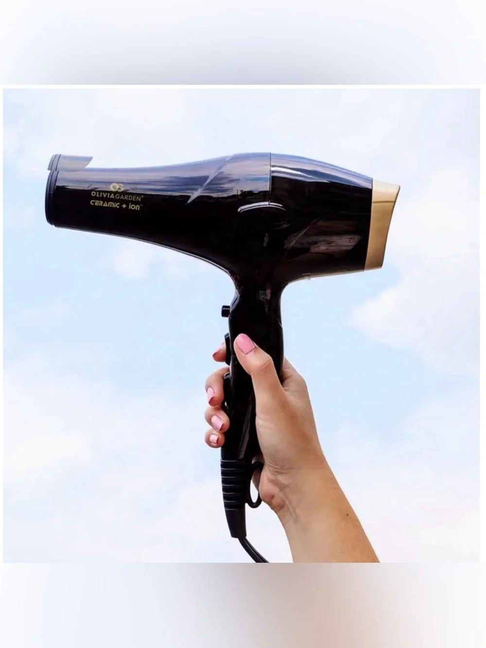 CERAMIC + ION HIGH PERFORMANCE PROFESSIONAL HAIR DRYER